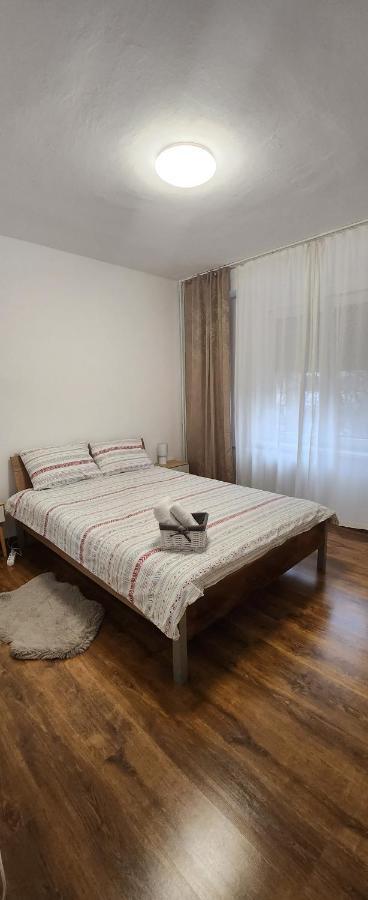 The House Apartment Oradea Exterior foto