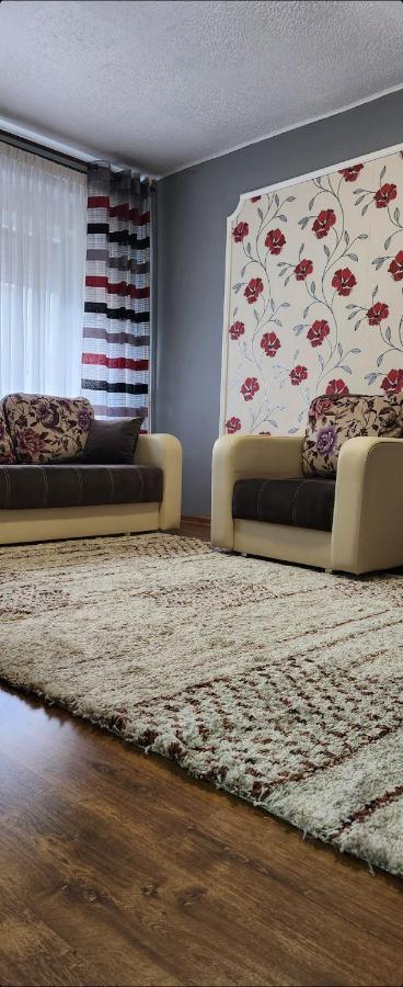 The House Apartment Oradea Exterior foto